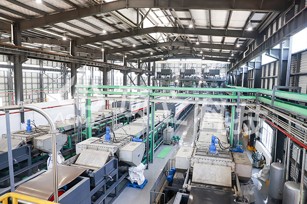 电池黑粉碳还原设备.jpg 电池黑粉碳还原设备.jpg