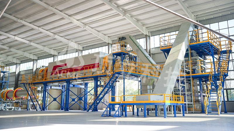 锂电池回收处理成套设备.jpg 锂电池回收处理成套设备.jpg